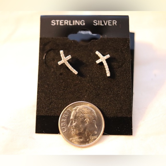 Jewelry - Sterling Silver Cross Studs